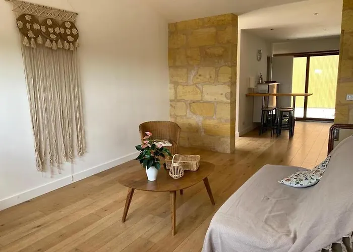 Le Shala - 55m² + Jardin 펜션