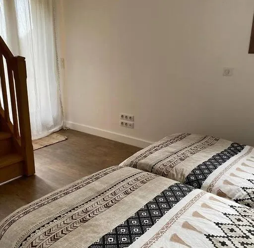 Le Shala - 55m² + Jardin 펜션